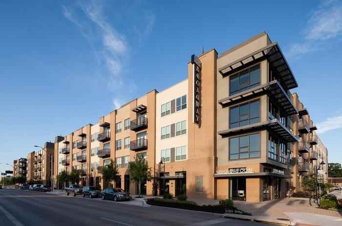 1800 Broadway St #B3