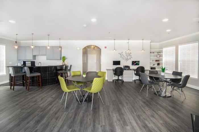 4040 Spring Valley Rd #B1 - Photo 5 of 10