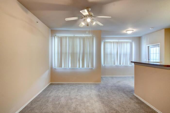 2000 Highland Rd #C1 - Photo 6 of 11