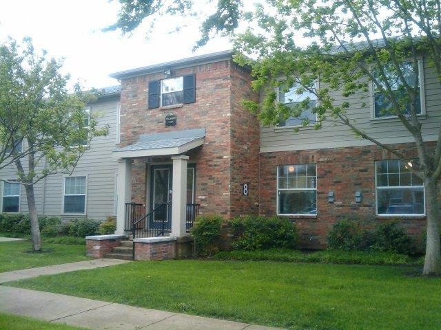 2603 Hillburn Dr #E1 - Photo 2 of 10