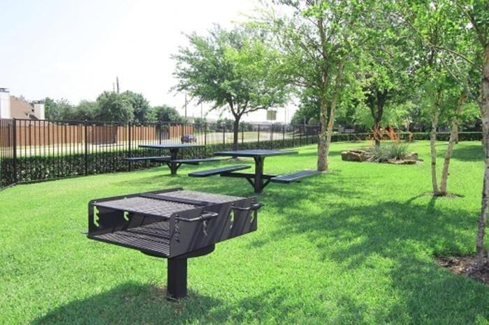 2925 Keller Springs Rd #C1 - Photo 4 of 10