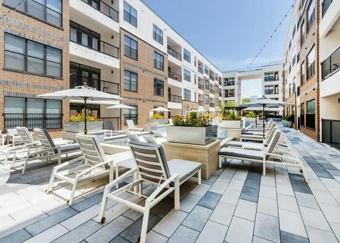 2717 Howell St #B13 - Photo 4 of 35