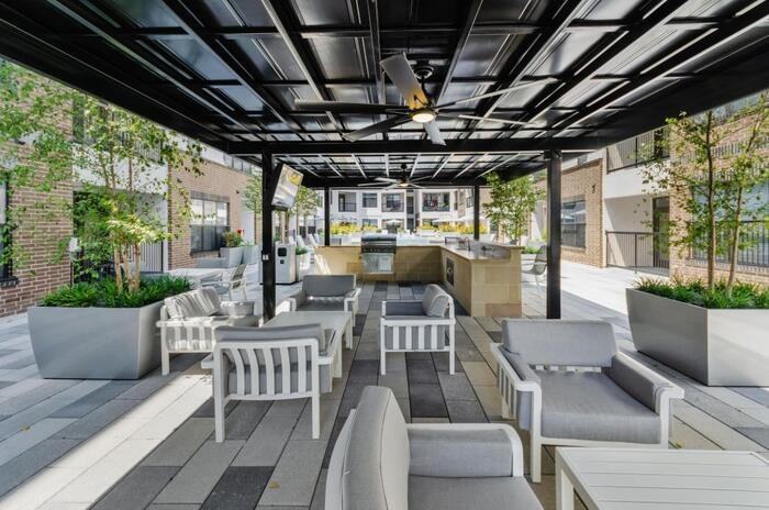 2717 Howell St #B13 - Photo 6 of 35