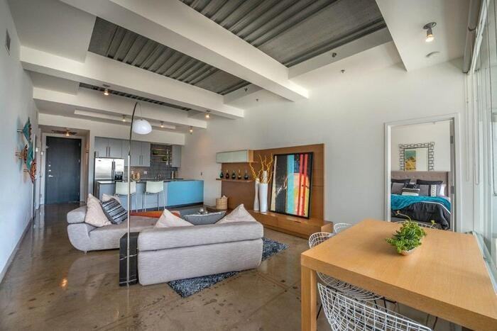 300 N Akard St #C9 - Photo 6 of 17