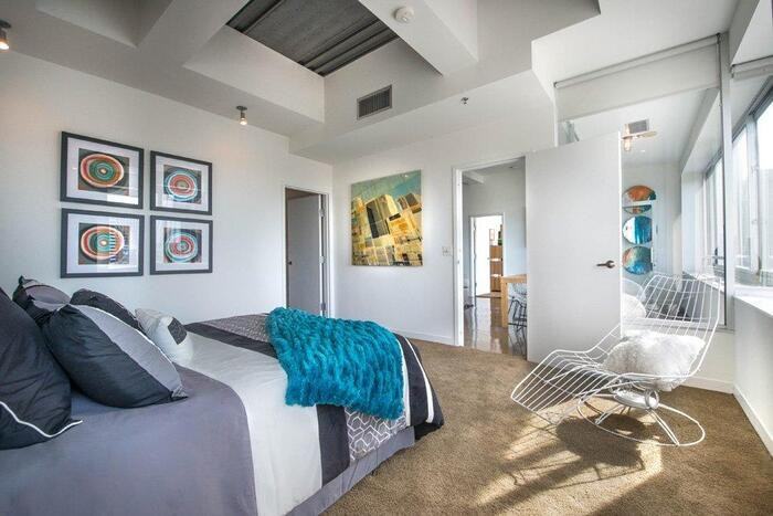 300 N Akard St #B5 - Photo 7 of 26