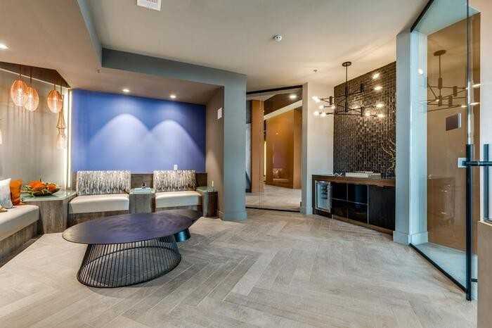 328 Oakhurst Scenic Dr #D1 - Photo 4 of 40