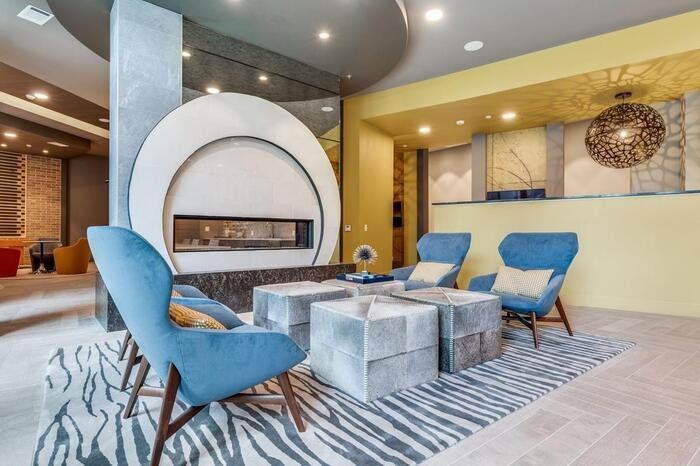 328 Oakhurst Scenic Dr #D2 - Photo 6 of 40