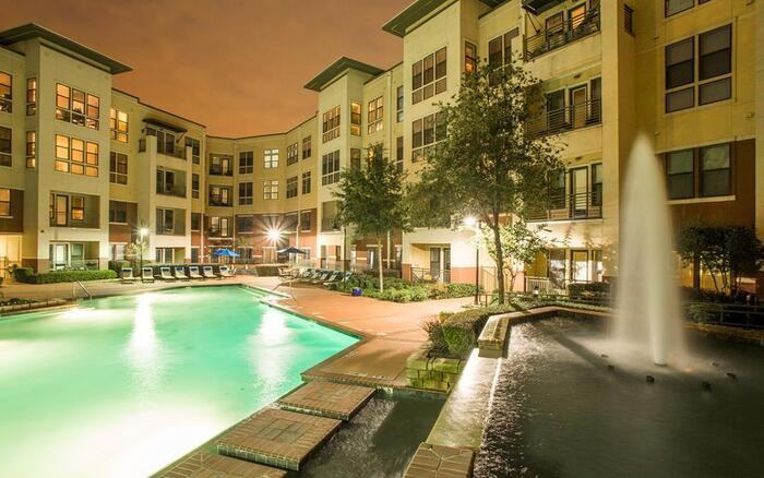 800 Lake Carolyn Pkwy #C6 - Photo 6 of 37