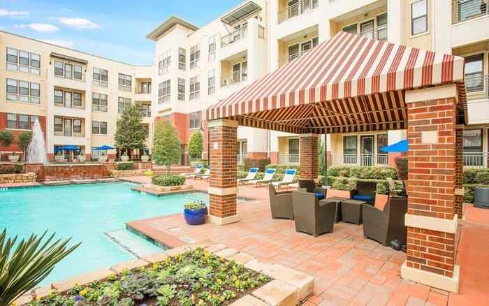 800 Lake Carolyn Pkwy #B5 - Photo 7 of 34