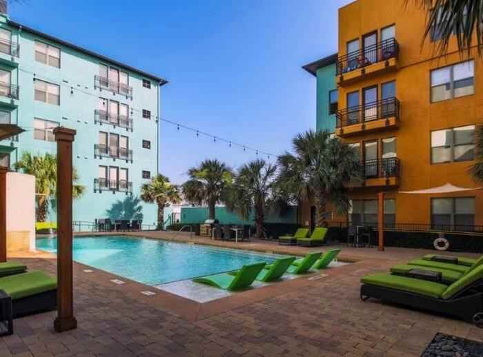 3600 Wheeler St #B2 - Photo 2 of 20