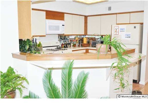 117 Ashley Ave - Photo 2 of 6