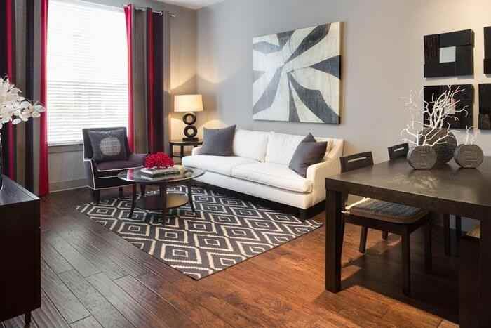 1707 N Hall St #C1 - Photo 6 of 9