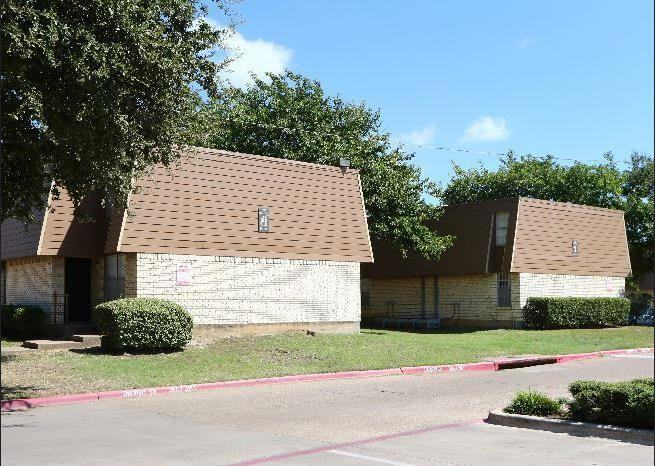 11349 Newkirk St #C1 - Photo 4 of 30