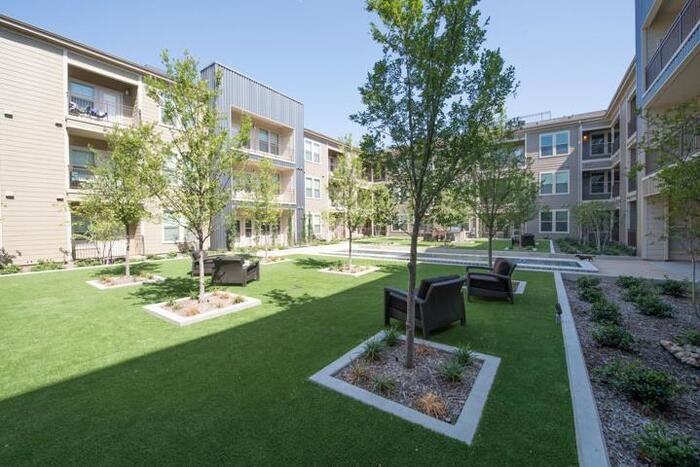 5959 Maple Ave #C1 - Photo 3 of 50