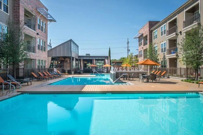 5959 Maple Ave #C4 - Photo 6 of 50