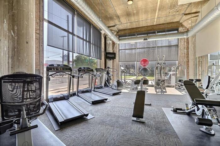 3200 Main St #A3 - Photo 4 of 8