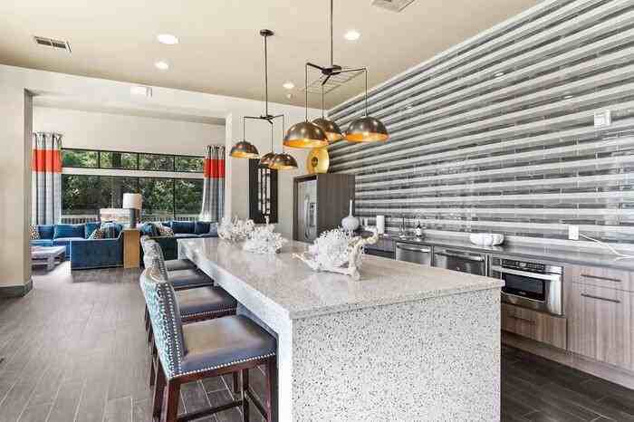 1300 N Custer Rd #B11 - Photo 7 of 32