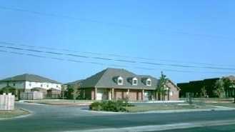 403 N General Mcmullen Dr #E1 - Photo 1 of 1