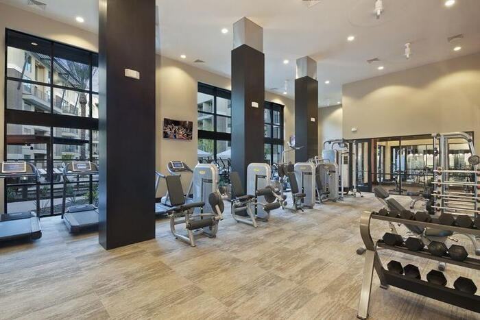 2728 Cedar Springs Rd #D1 - Photo 5 of 14