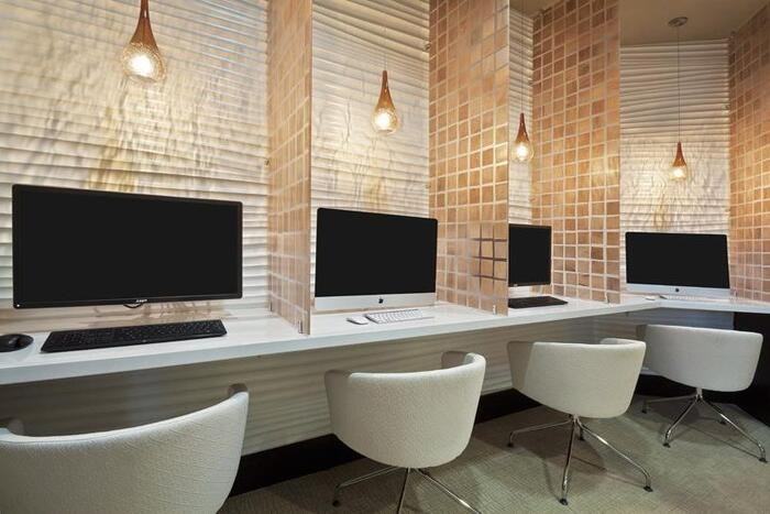 2728 Cedar Springs Rd #C33 - Photo 4 of 14