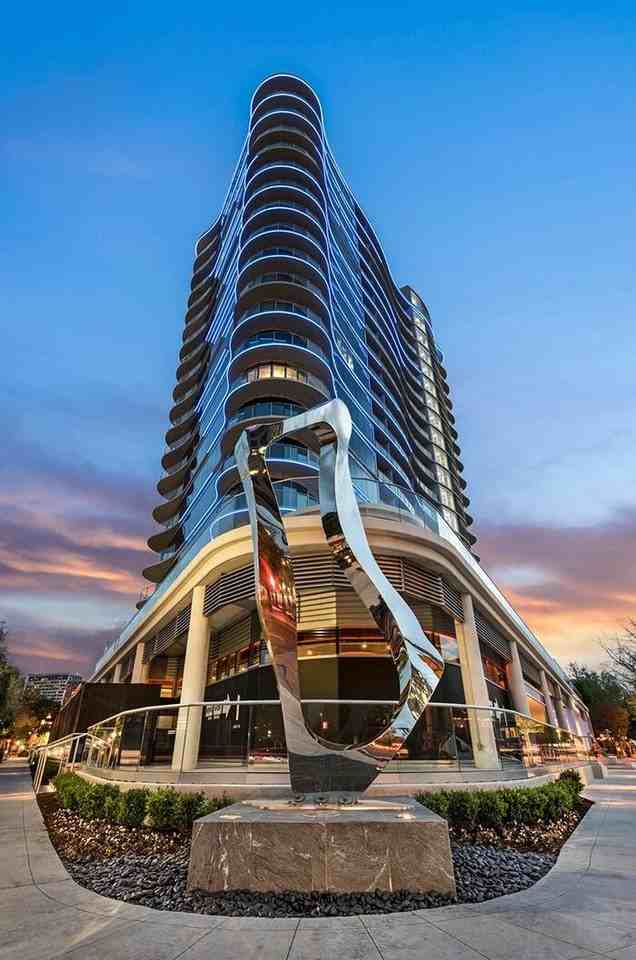 2619 Mckinney Ave #C7 - Photo 2 of 43