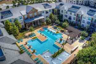 5775 Parkwood Blvd #D1 - Photo 1 of 1