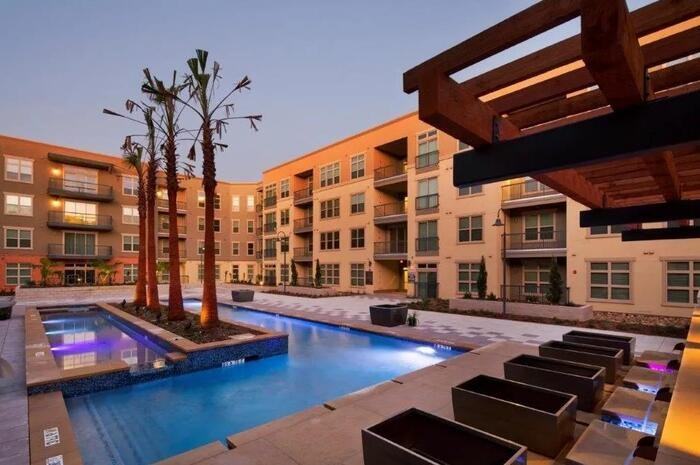 301 E Cevallos #B3 - Photo 4 of 20