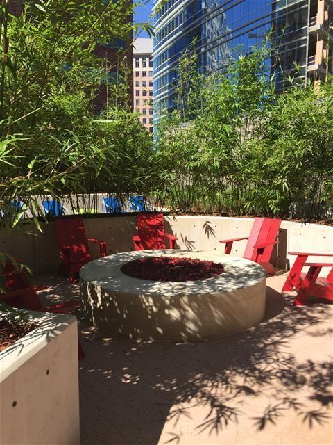 2225 N Harwood St #C3 - Photo 7 of 12