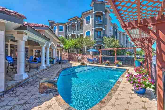 5455 Rowley Rd #D1 - Photo 2 of 8