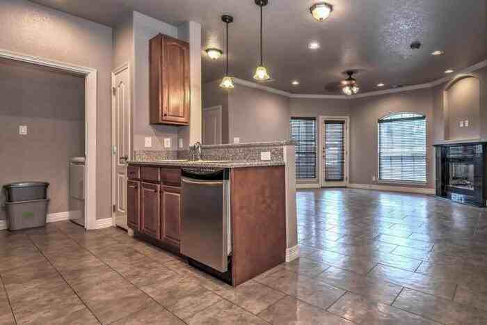 5455 Rowley Rd #D1 - Photo 5 of 8