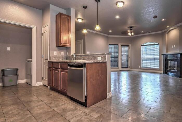 5455 Rowley Rd #C1 - Photo 5 of 8