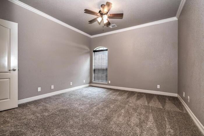 5455 Rowley Rd #C2 - Photo 7 of 9