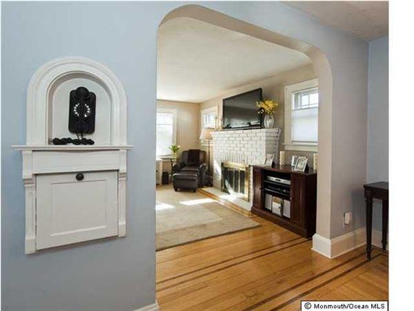 182 Pinckney Rd - Photo 2 of 6