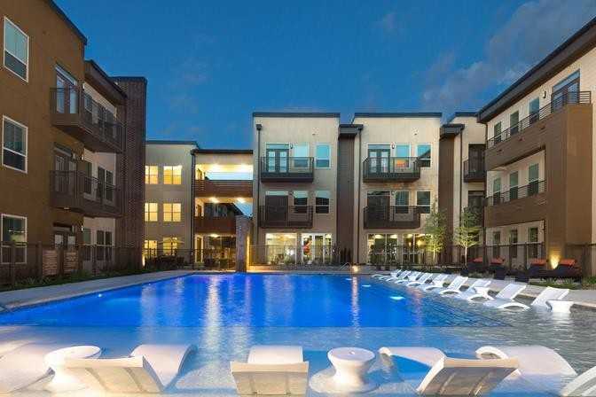 3736 Glencoe St #C1 - Photo 2 of 20