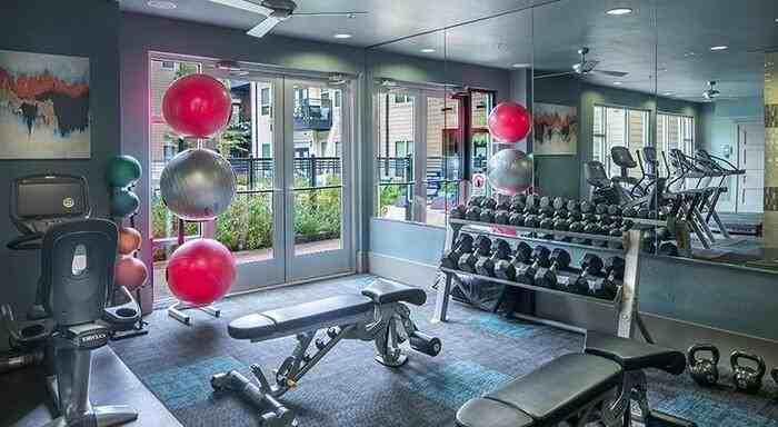 3736 Glencoe St #B3 - Photo 5 of 21