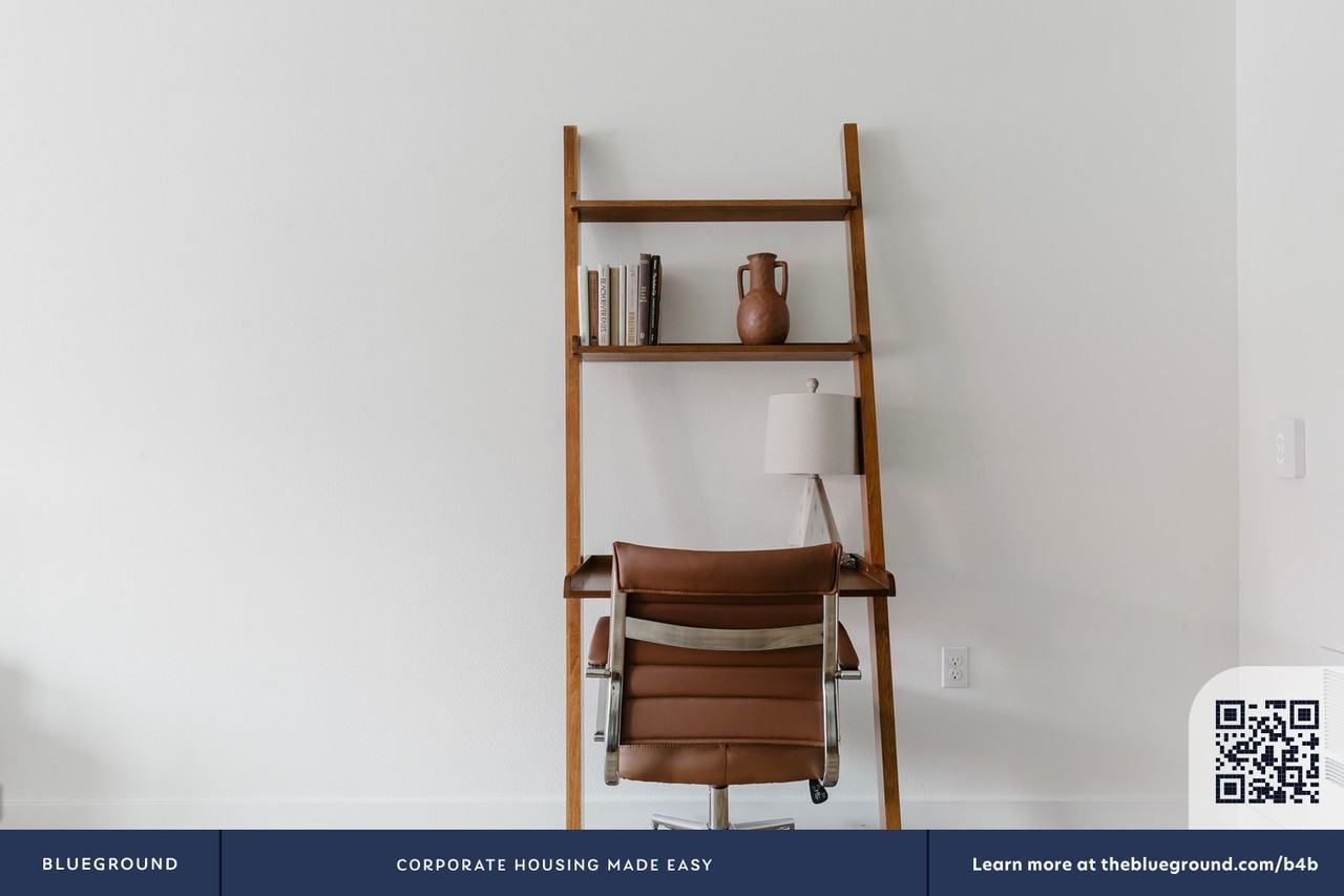 1427 11th Avenue - Photo 5 of 35