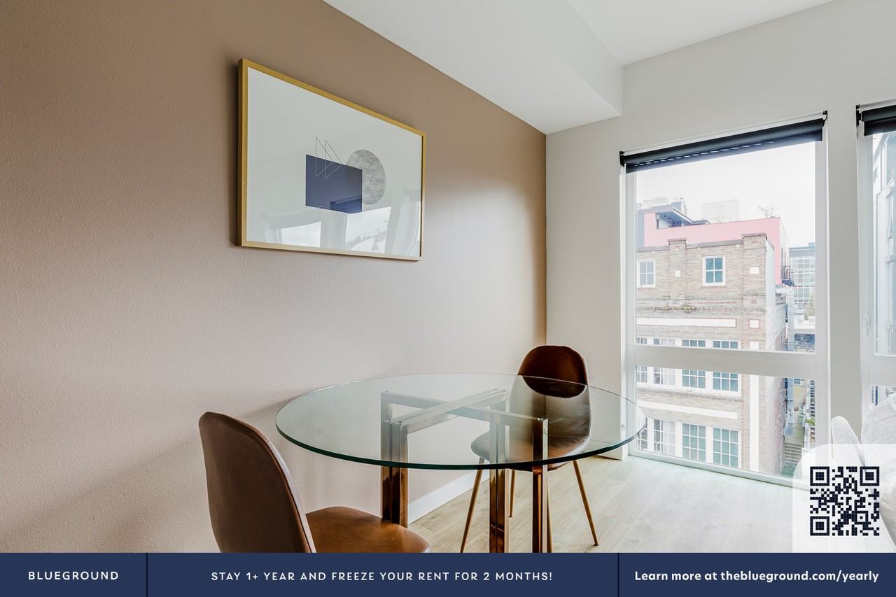 1427 11th Avenue - Photo 7 of 35