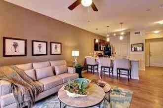 15503 Vance Jackson Rd #B2 - Photo 4 of 9