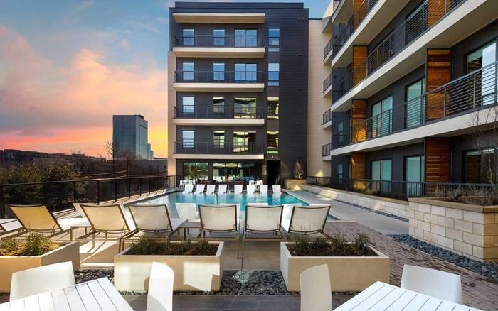 4646 Mckinney Ave #B2 - Photo 5 of 20