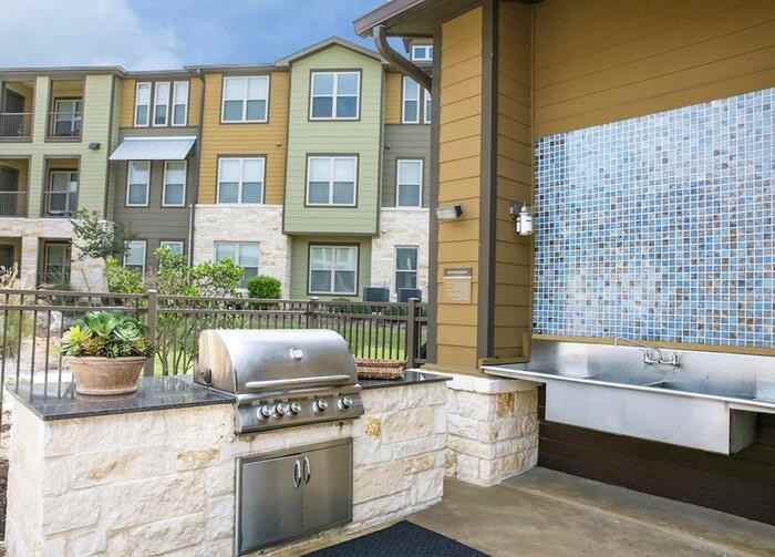 1210 Hunt Ln #C1 - Photo 5 of 13