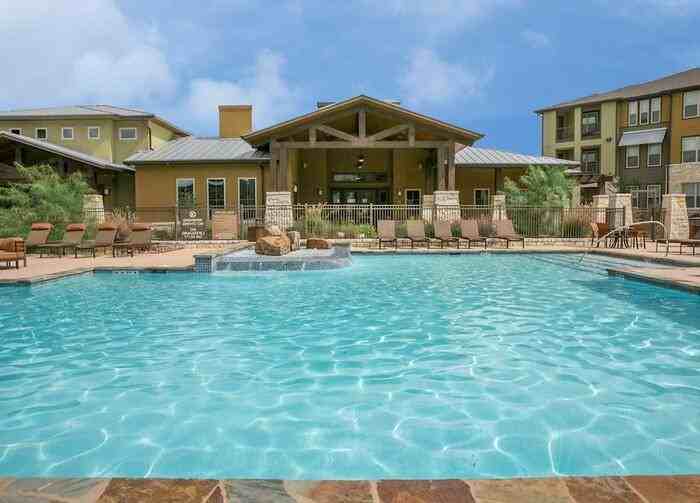 1210 Hunt Ln #B4 - Photo 4 of 16