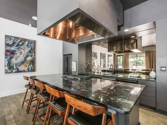 660 Yorktown St #C1 - Photo 7 of 21