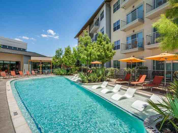 660 Yorktown St #A1 - Photo 4 of 21