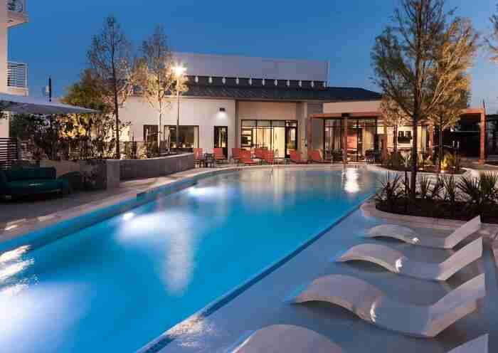 660 Yorktown St #A3 - Photo 5 of 23