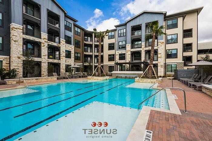 327 W Sunset Rd #C1 - Photo 3 of 34