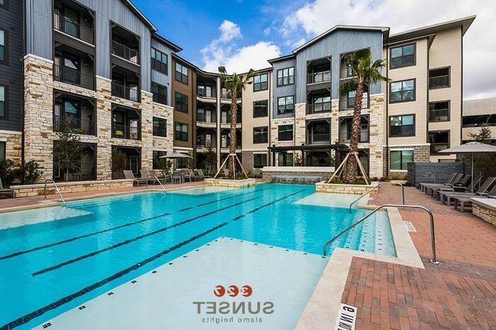 327 W Sunset Rd #B2 - Photo 3 of 35