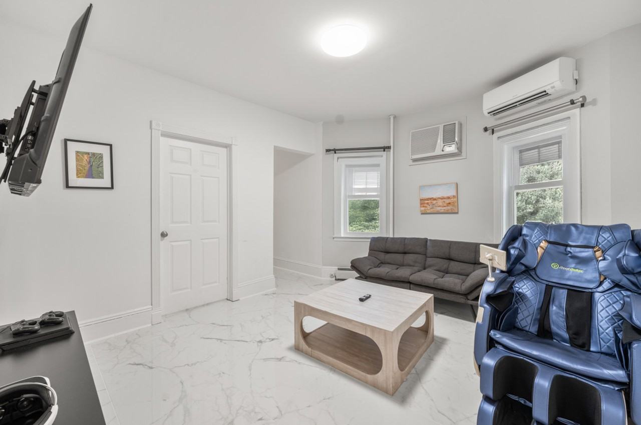 16 East 32nd Street - Photo 5 of 124