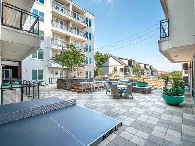 3030 Elizabeth St #C1 - Photo 4 of 19