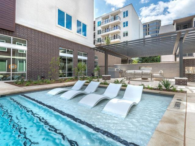 3030 Elizabeth St #C7 - Photo 2 of 25