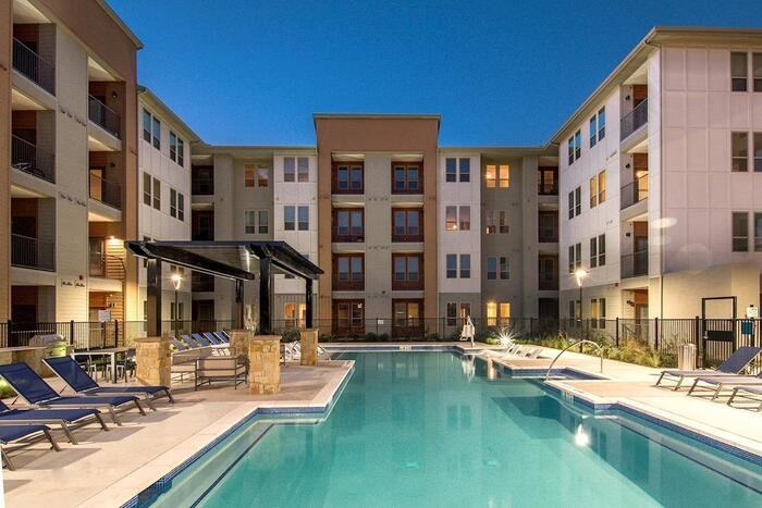 4835 Lord Rd #C1 - Photo 5 of 28